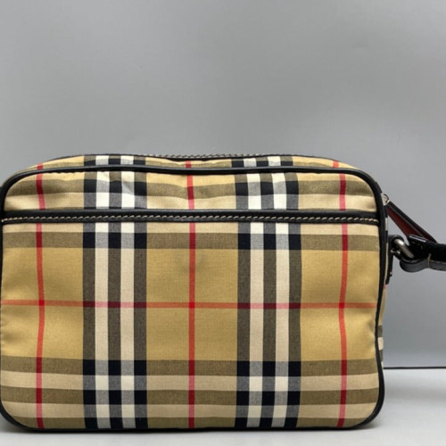 Burberry Camera Case House Check Calfskin Beige Black Red