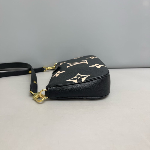 Louis Vuitton Multi Pochette Accessories Monogram Empreinte Giant Black