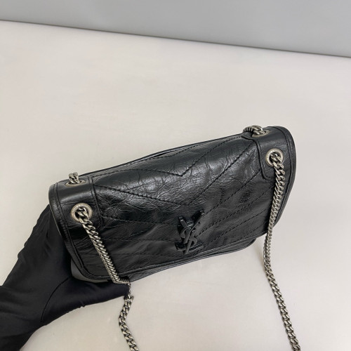 Yves Saint Laurent Baby Niki Messenger Pull Up Leather Black