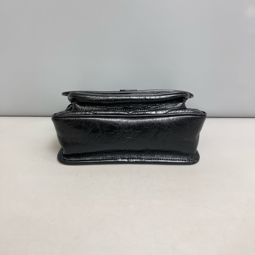 Yves Saint Laurent Baby Niki Messenger Pull Up Leather Black