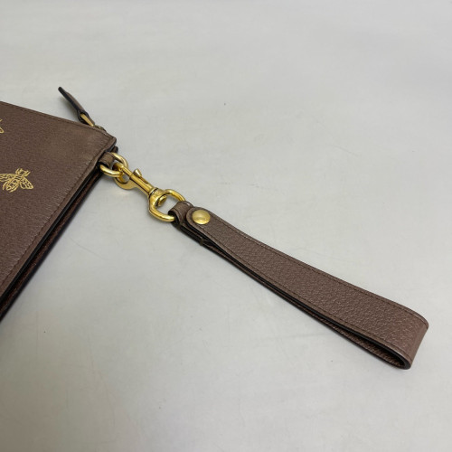 Gucci Clutch Calfskin Brown