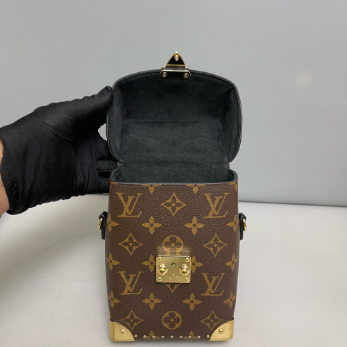 Louis Vuitton Camera Box Reverse Monogram Brown
