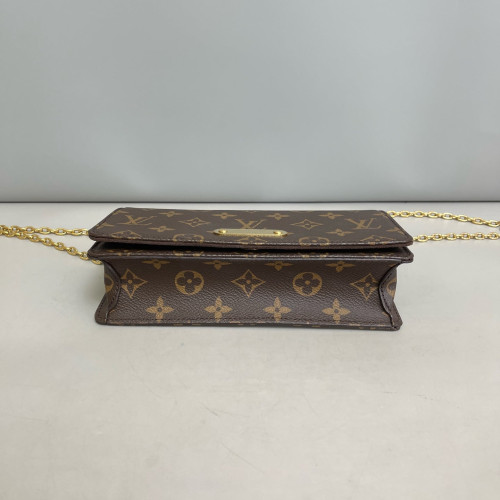 Louis Vuitton Lily Wallet On Chain Monogram Brown