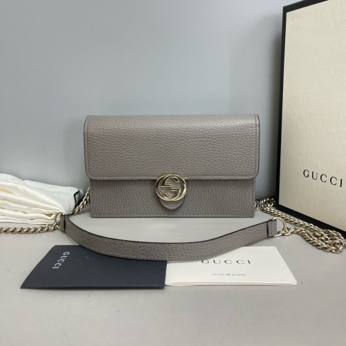 Gucci Interlocking G Chain Wallet Grained Calfskin Grey