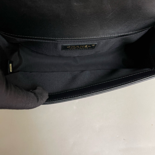 Chanel Quilted Medium Boy Flap Calfskin Black