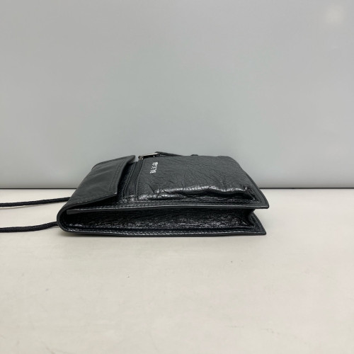 Balenciaga Phone Holder Pull Up Leather Black