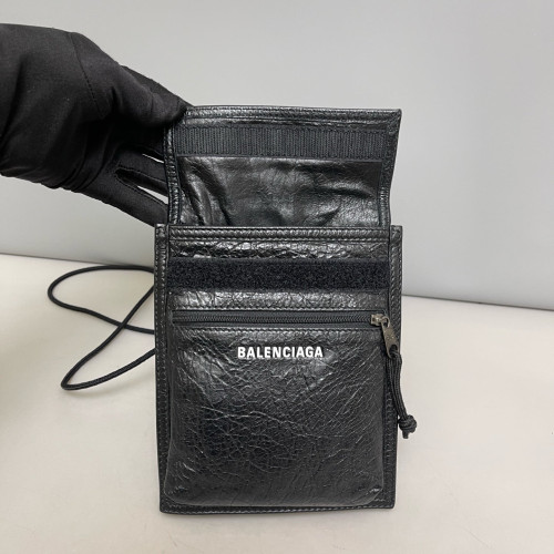Balenciaga Phone Holder Pull Up Leather Black