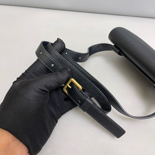 Dior Slim Saddle Pouch Grained Calfskin Black