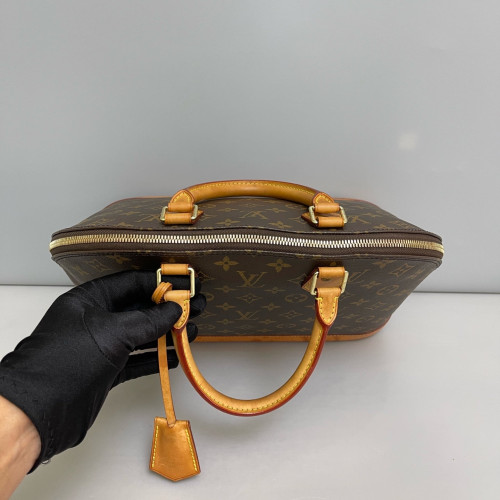 Louis Vuitton Alma MM Monogram Brown