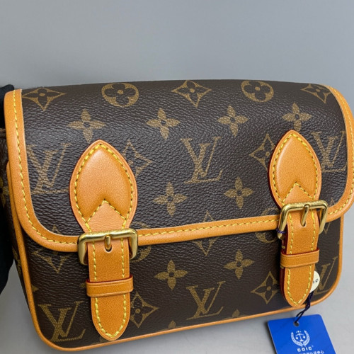 Louis Vuitton Messenger Monogram Brown