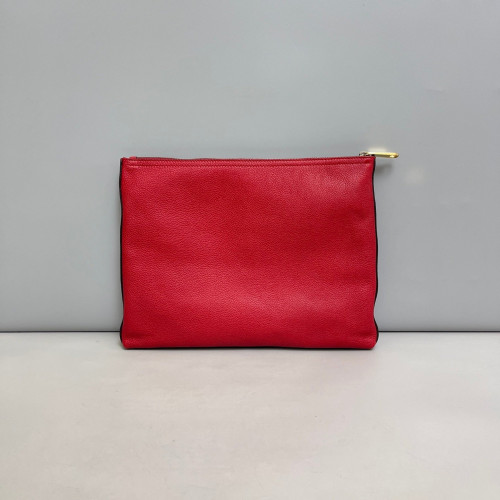 Gucci Clutch Grained Calfskin Red