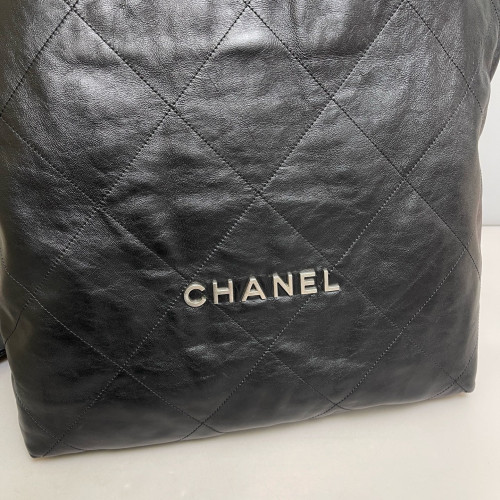 Chanel Quilted Small 22 Bag Crumpled Calfskin Black