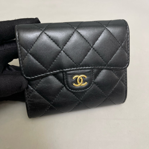 Chanel Quilted Flap Wallet Lambskin Black