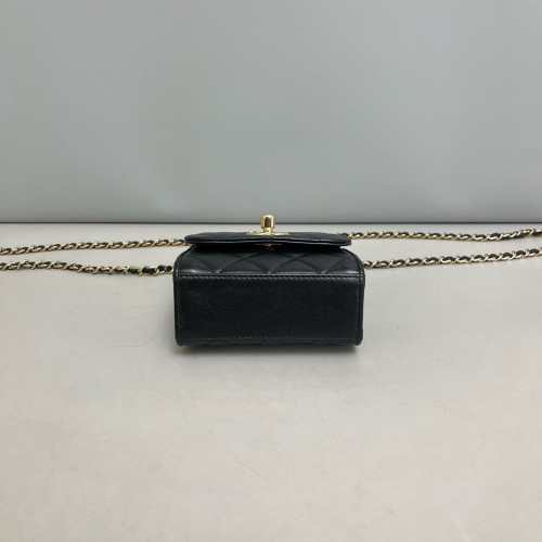 Chanel Quilted Mini Trendy CC Clutch With Chain Lambskin Black