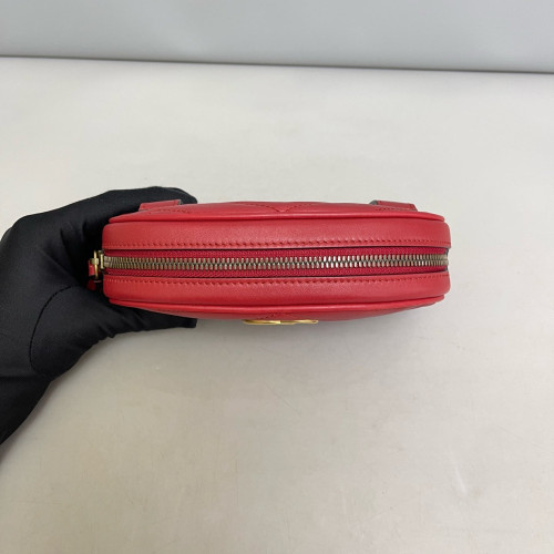 Gucci Matelasse GG Marmont Belt Bag Calfskin Red