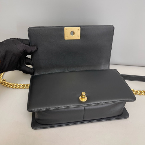 Chanel Quilted Medium Boy Flap Calfskin Black