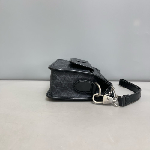 Gucci Crossbody Bag GG Supreme Monogram Black