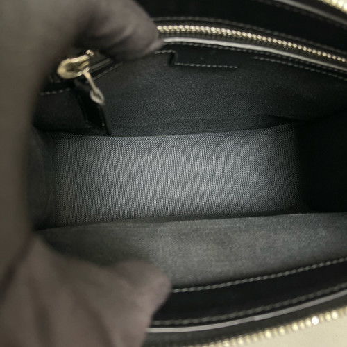 Gucci Crossbody Bag GG Supreme Monogram Black
