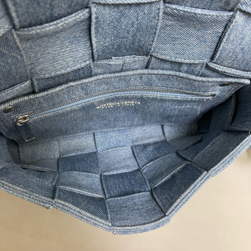 Bottega Veneta Classic Cassette Crossbody Bag Denim Blue