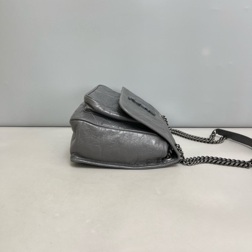 Yves Saint Laurent Medium Niki Messenger Pull Up Leather Grey