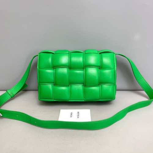 Bottega Veneta Small Padded Cassette Crossbody Bag Calfskin Intrecciato Green Bottega Veneta Small Padded Cassette Crossbody Bag Calfskin Intrecciato Green