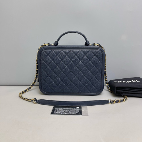 Chanel Quilted Large Vanity Case Grained Calfskin Blue Chanel Quilted Large Vanity Case Grained Calfskin Blue