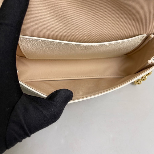 Louis Vuitton Metis Wallet On Chain Monogram Empreinte White