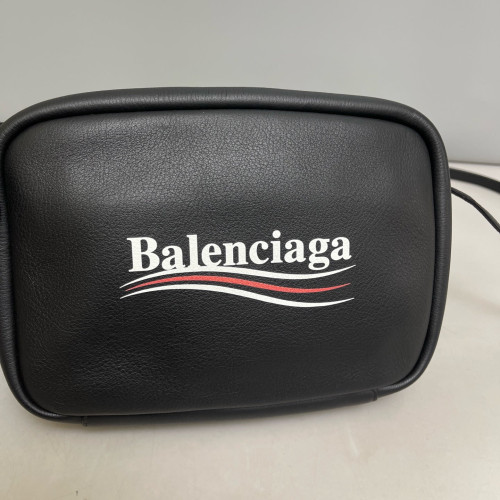 Balenciaga Camera Case Calfskin Black