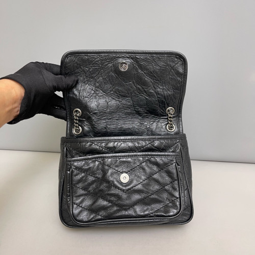 Yves Saint Laurent Baby Niki Chain Pull Up Leather Black