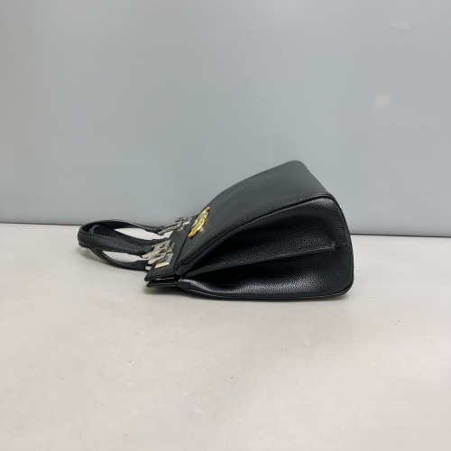 Gucci Small Zumi Top Handle Bag Grained Calfskin Black
