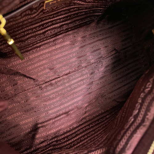 Prada Two-Way Bag Tessuto Nylon Burgundy Prada Two-Way Bag Tessuto Nylon Burgundy