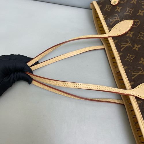 Louis Vuitton Neverfull MM Monogram Brown