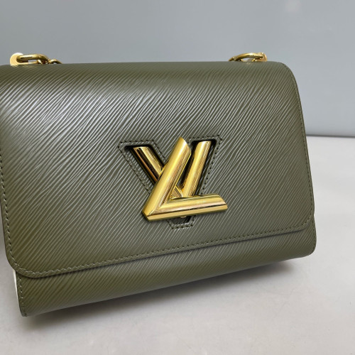 Louis Vuitton Twist MM Epi Green White