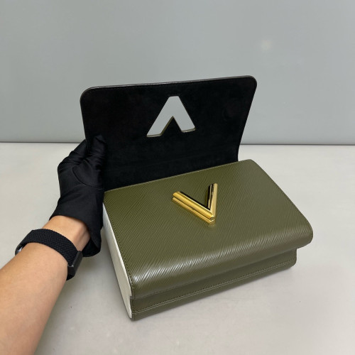 Louis Vuitton Twist MM Epi Green White