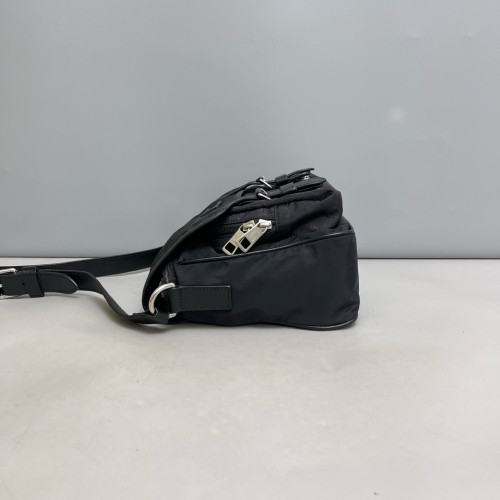 Gucci Messenger Nylon GG Supreme Monogram Black