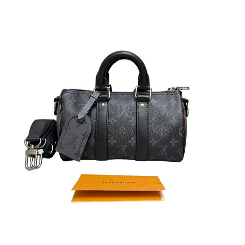 Louis Vuitton Keepall Bandouliere 25 Monogram Eclipse Black