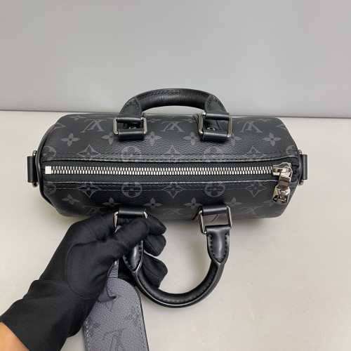 Louis Vuitton Keepall Bandouliere 25 Monogram Eclipse Black