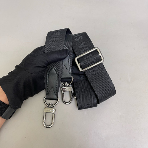 Louis Vuitton Keepall Bandouliere 25 Monogram Eclipse Black