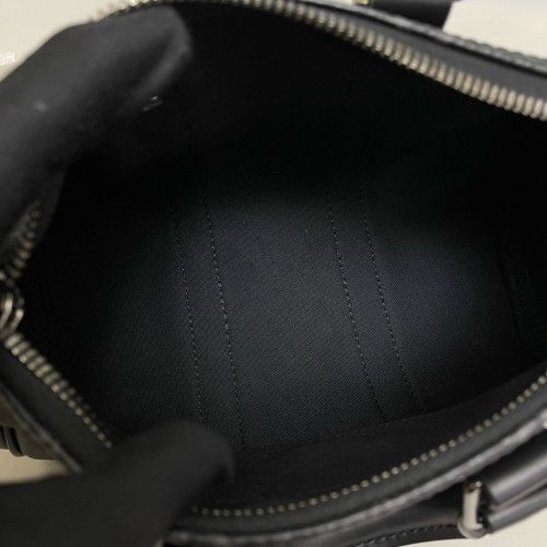 Louis Vuitton Keepall Bandouliere 25 Monogram Eclipse Black