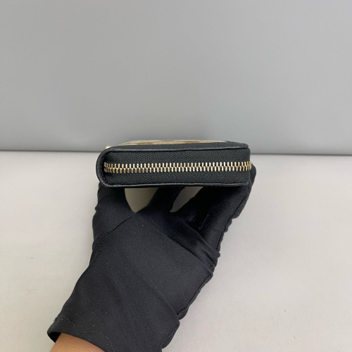Gucci Continental Wallet GG Plus Monogram Brown Black