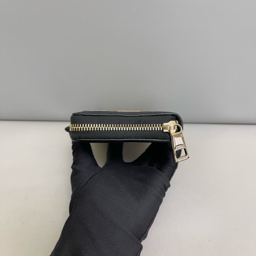 Gucci Continental Wallet GG Plus Monogram Brown Black