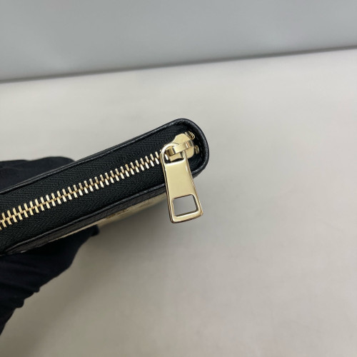 Gucci Continental Wallet GG Plus Monogram Brown Black