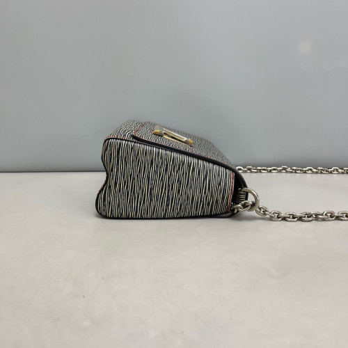 Louis Vuitton Twist MM Epi Grey