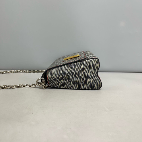 Louis Vuitton Twist MM Epi Grey