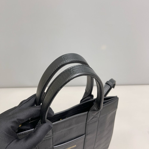 Balenciaga Logo Embossed Tote Bag Calfskin Black Balenciaga Logo Embossed Tote Bag Calfskin Black
