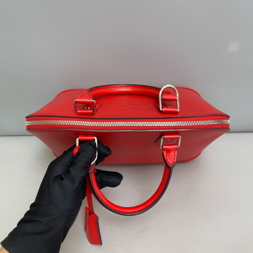 Louis Vuitton Alma MM Epi Red