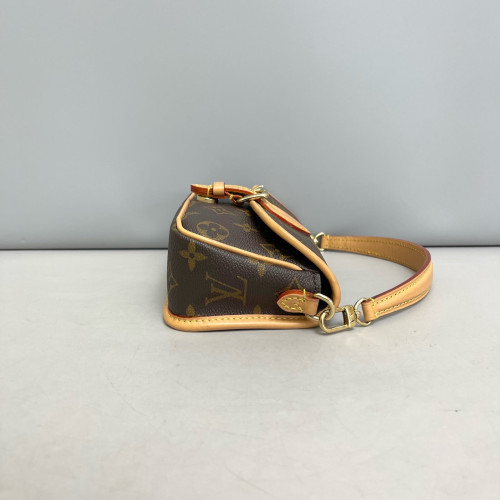 Louis Vuitton Nano Diane Monogram Pink
