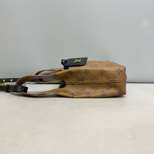 Louis Vuitton Atlantis BB Monogram Tan Louis Vuitton Atlantis BB Monogram Tan