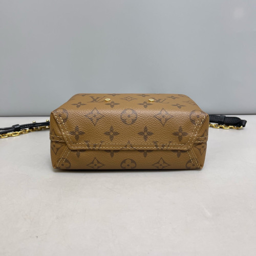 Louis Vuitton Atlantis BB Monogram Tan Louis Vuitton Atlantis BB Monogram Tan