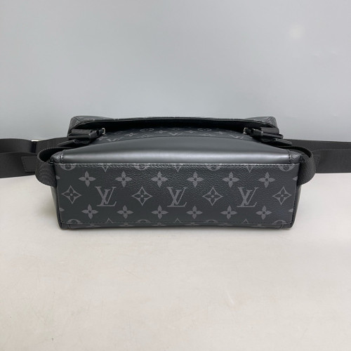 Louis Vuitton Voyager Messenger Monogram Black
